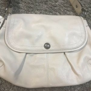 NWT $348 Coach Leather Ivory Handbag Buckle handle